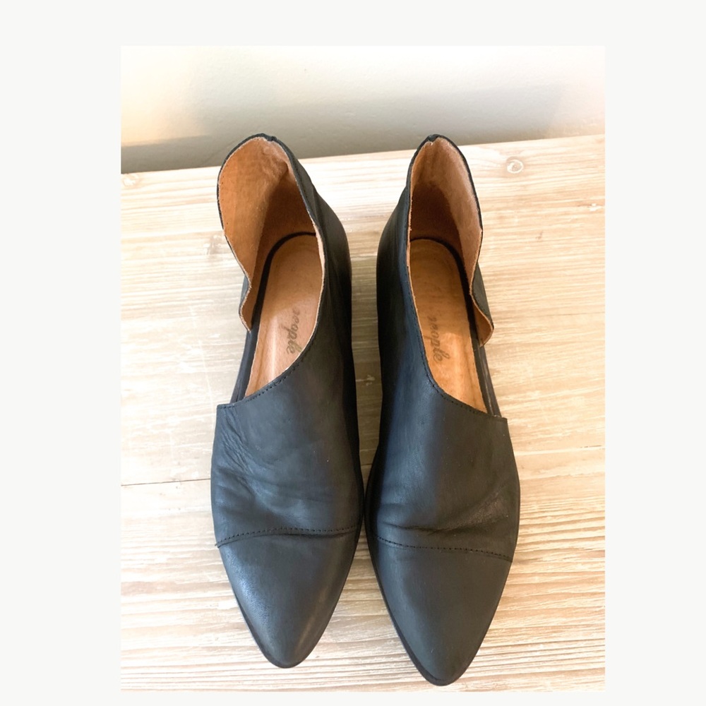 Free People Royale pointy toe flat